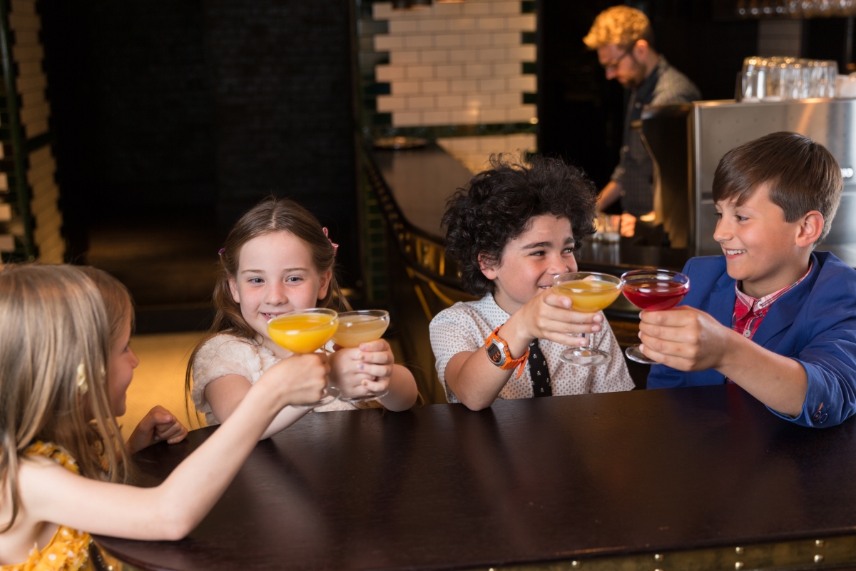 Italian restaurant offers 5% discount to quiet kids