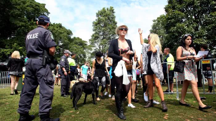 Illegally strip-searching teens isn’t “serious misconduct”, oversight body rules