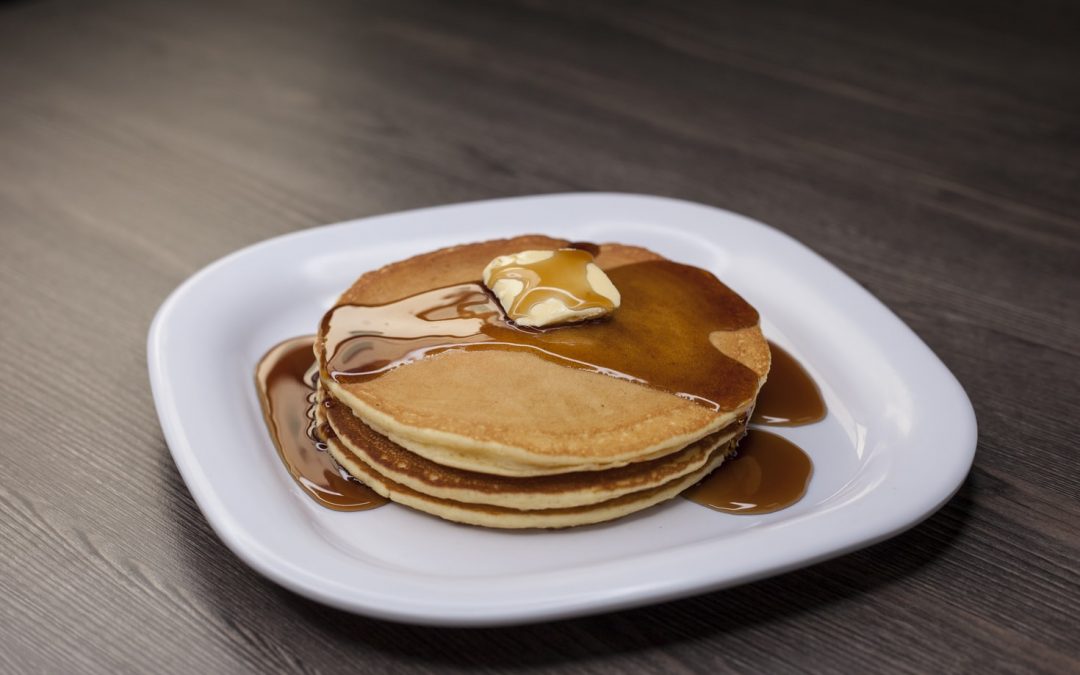 Customers flip out after robot serves them pancakes