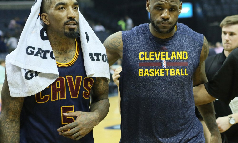LeBron loses Game 1 due to brain fart, internet points to exit